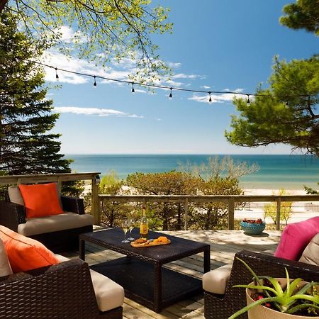 Looking Glass Beachfront Inn Grand Haven Esterno foto