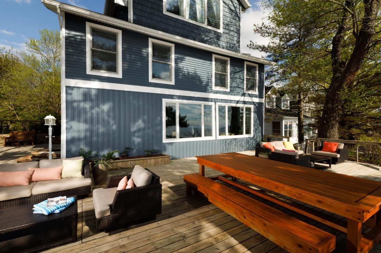 Looking Glass Beachfront Inn Grand Haven Esterno foto